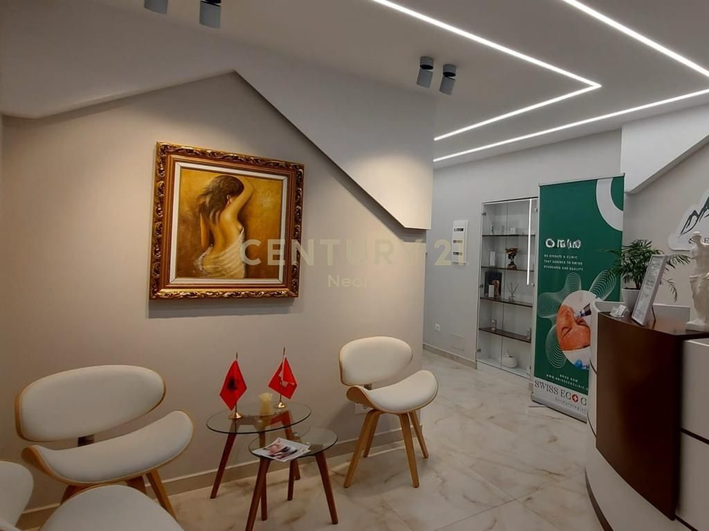 AFFITTASI CLINICA DERMATOLOGICA ESTETICA MODERNA &amp; COMPLETA, NEL CUORE DI TIRANA