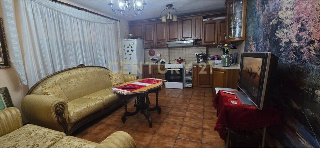 Apartment 2+1+1 for sale opposite the New Maternity!