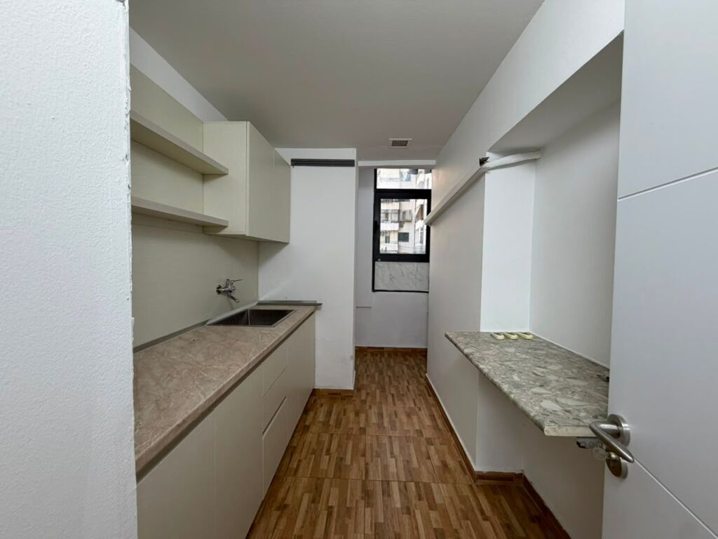 Office space for rent at Zogu i I Boulevard.