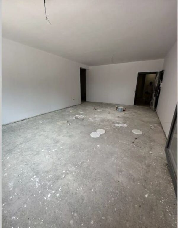 🏡 Appartamento 2+1+2 in vendita in via Elbasan. 