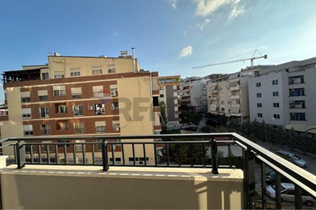Jepet me Qira Apartment Liqeni i thate