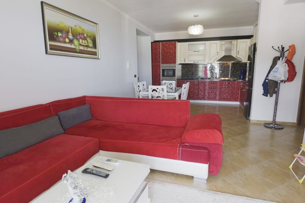 Shitet apartament 2+1 ne Vlore  ID 5391