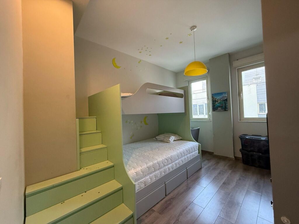 Qera | Apartament 2 + 1 | Liqeni I Thate | 750 €/muaj