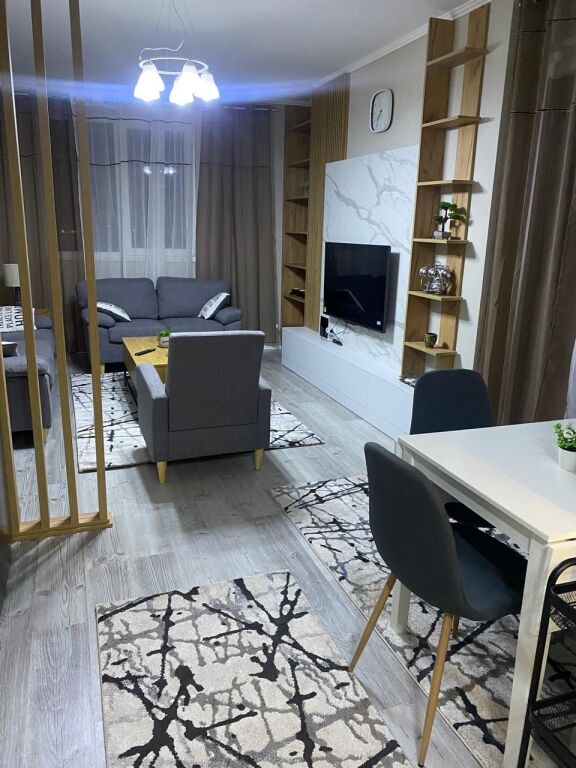 🏡 Apartment 1+1 for rent at Golden Park  price 50000 leke  