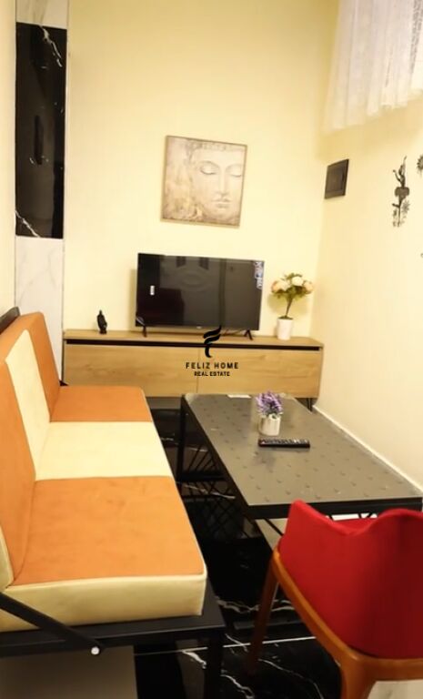 APARTAMENT ME QERA 1+1 ALI DEMI 40.000 LEKE FH-89565