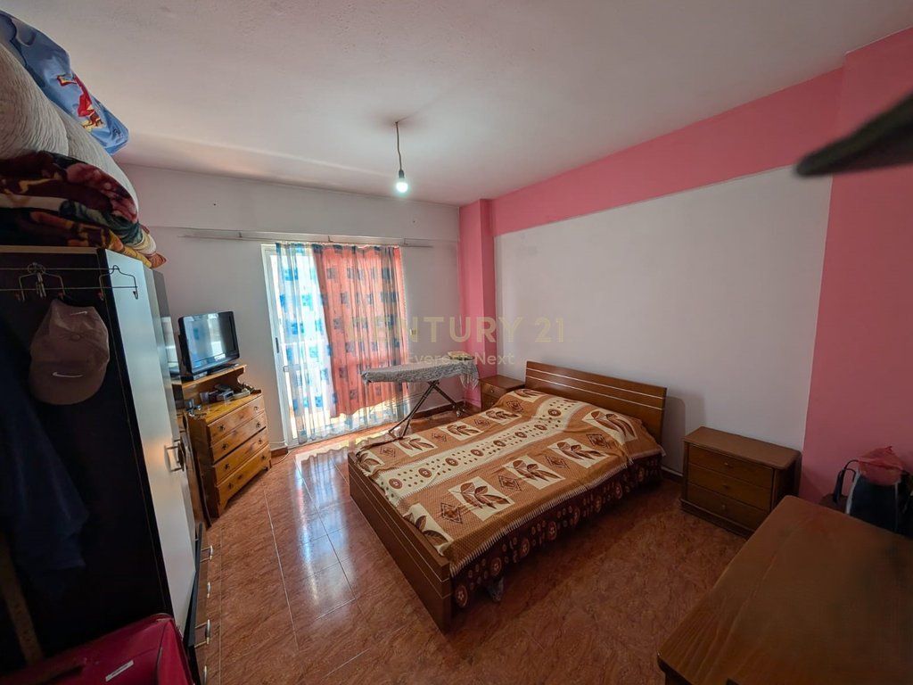 SHITET APARTAMENT 2+1 NË RRUGËN “DRITAN HOXHA”, LAPRAKË