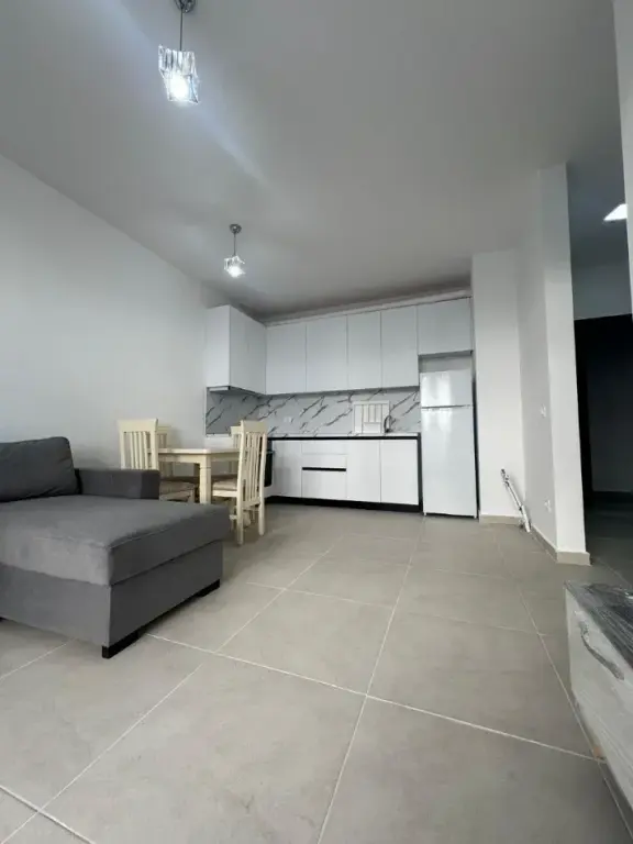 Apartament ne shitje 2+1 Univers City