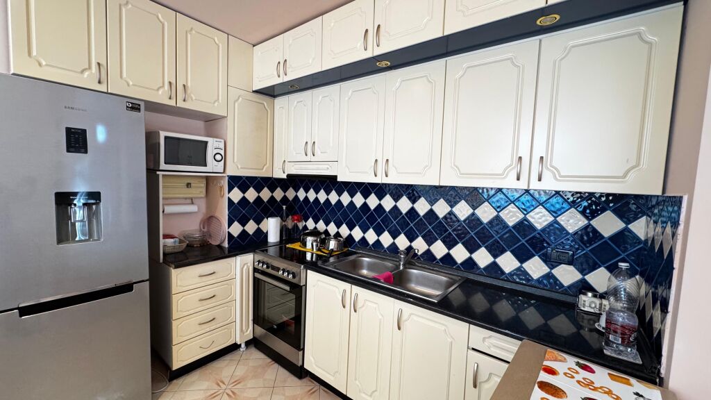Apartment 2+1 for rent at Elbasan Street