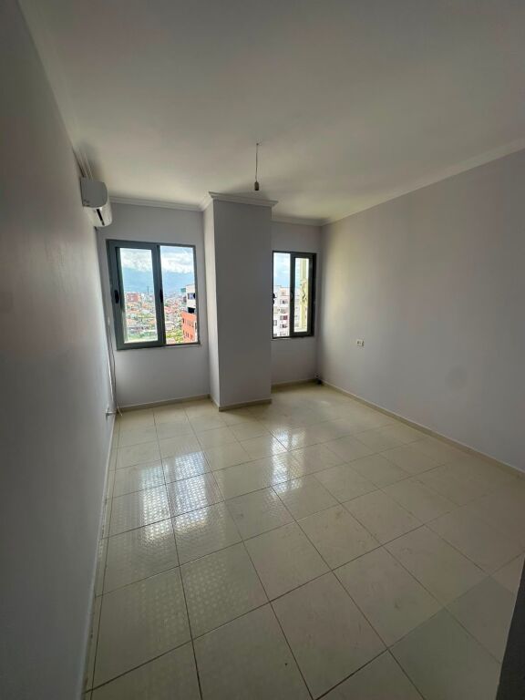 🏡 SHITET APARTAMENT 1+1 – PALLATET ÇABEJ, MISTO MAME