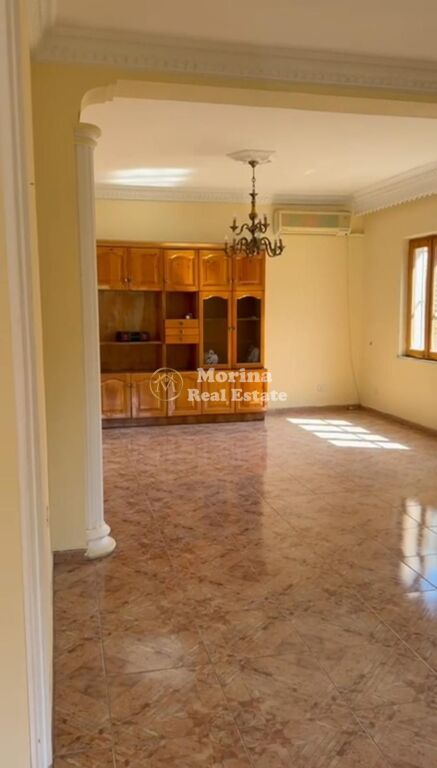 Qera | Vilë 4 + 1 | Rruga Spiro Çipi | 2000 €/muaj