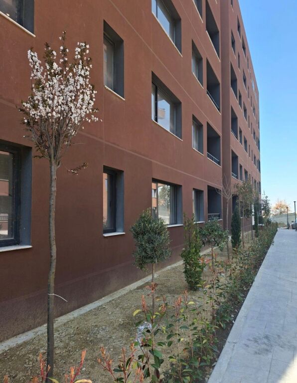🏡 Shitet Apartament 2+1+2 rr.Elbasanit. 