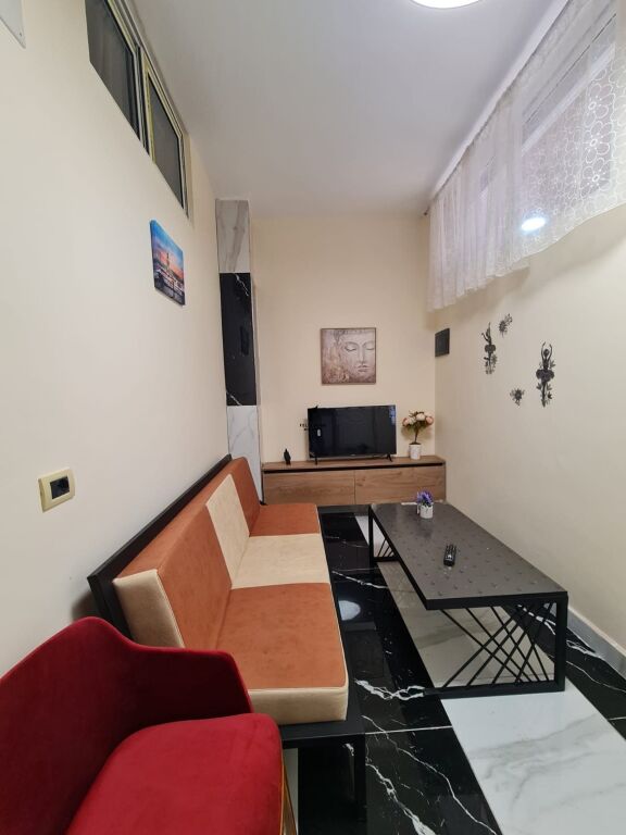 APARTMENT FOR RENT 1+1 ALI DEMI 40,000 LEKE FH-89587