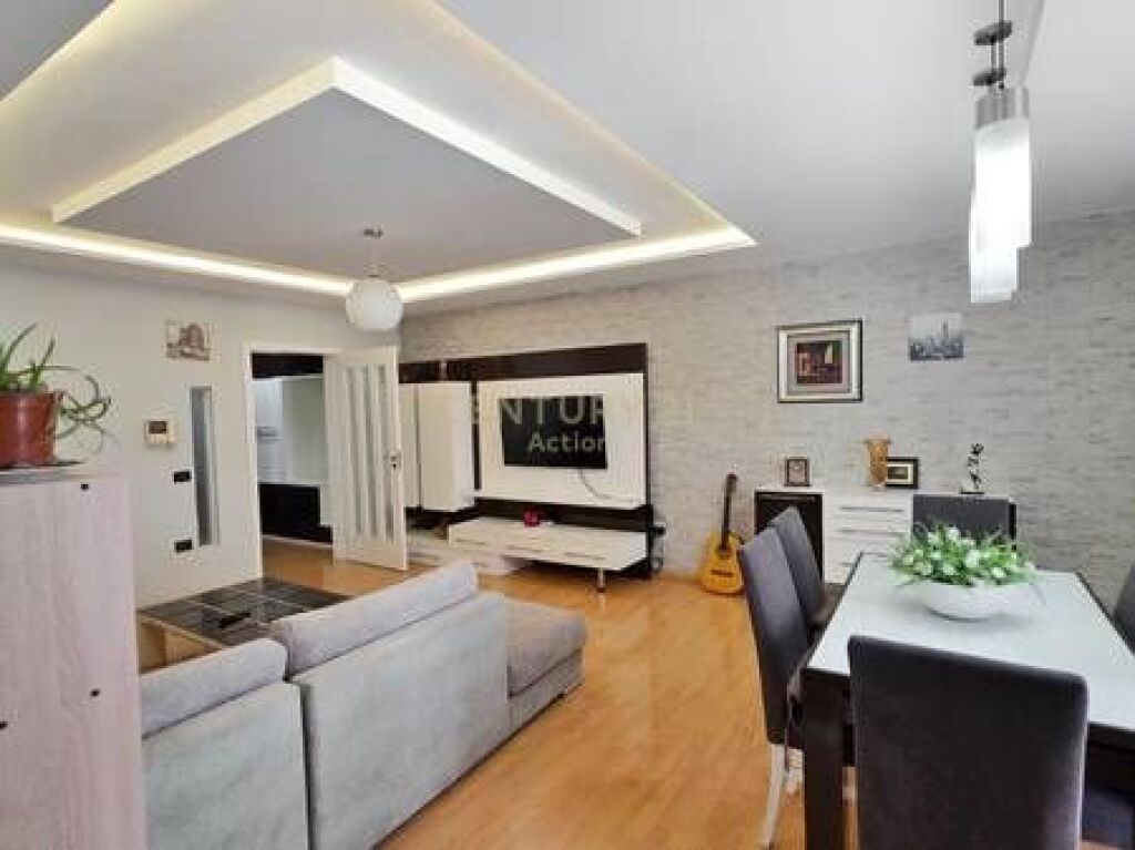 🏡 JEPET ME QIRA | ISH-EKSPOZITA, BUZË UNAZËS