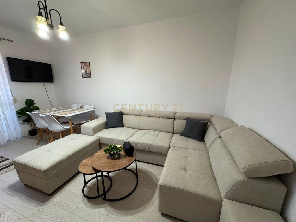 Apartment 2+1 For Rent on the Main Boulevard, Durrës - 500€