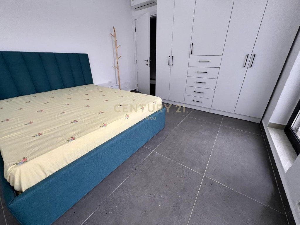 Dupleks me qira tek Kodra e Diellit! 1,200 € /Muaj