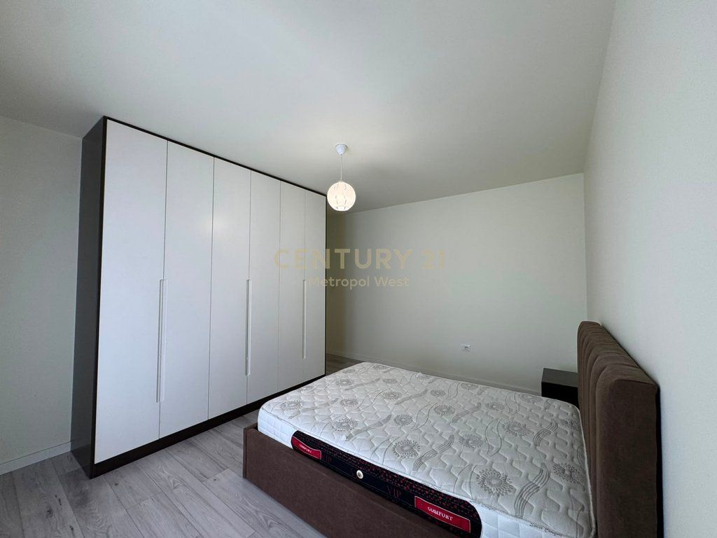 Appartamento 2+1+2 in affitto in Via Dritan Hoxha, Laprakë