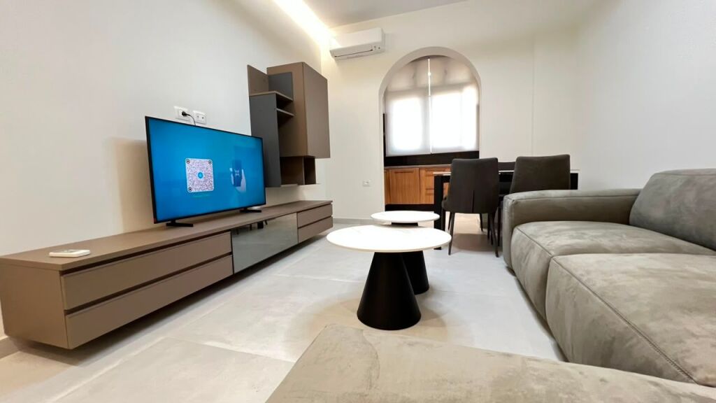 Apartment 1+1 for rent at Medreseja