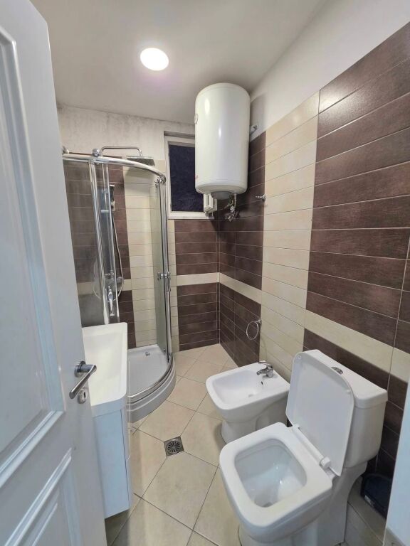 🏡 SHITET APARTAMENT 2+1+2 – LAGJIA 18, KORÇË