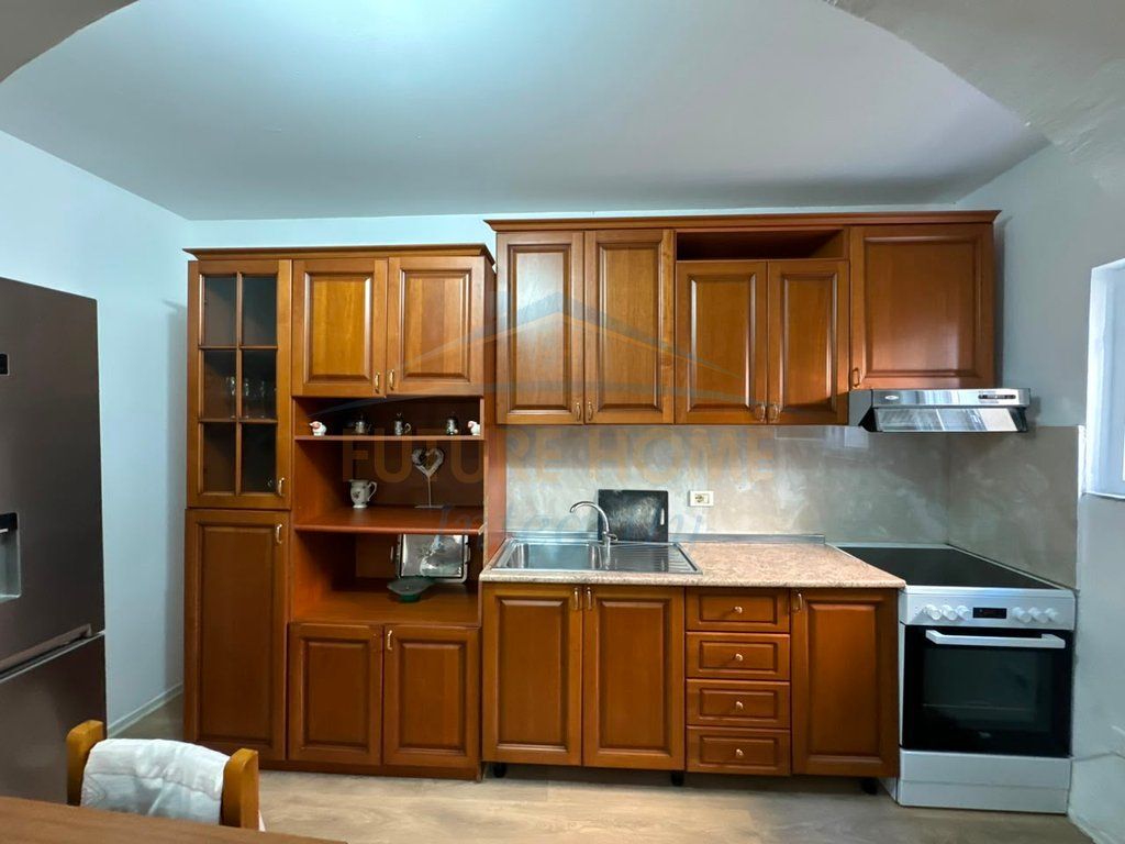 Qera, Apartament 1+1, Qytet Studenti, Tiranë.