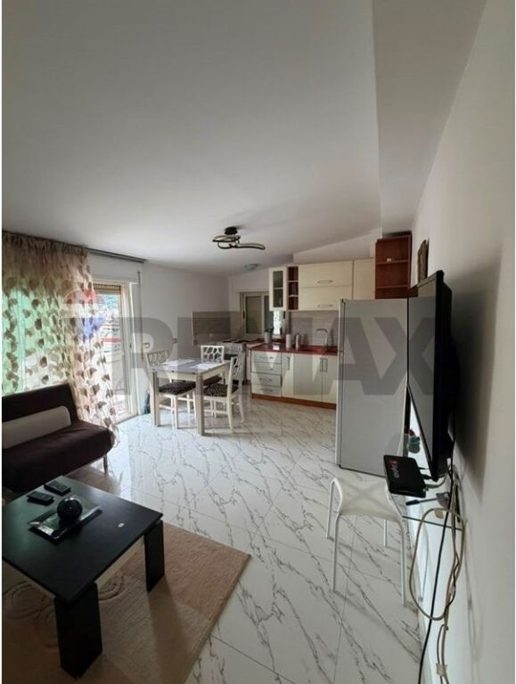 Apartment 2+1 for rent at Kavaja Street!