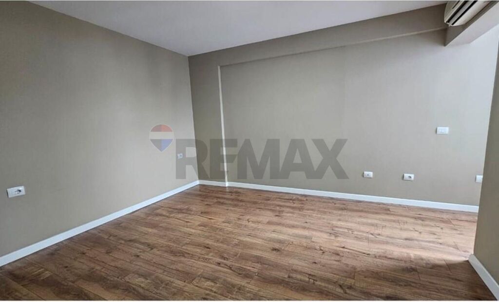 Office - For Rent - Former Exhibition, Tirana