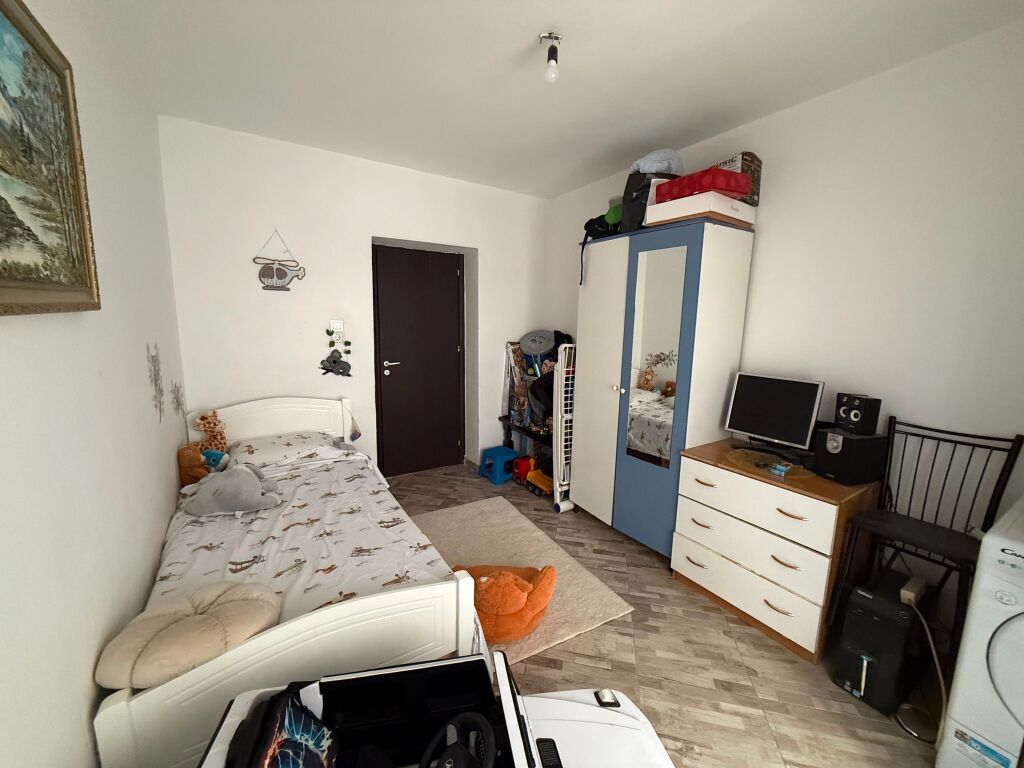Apartament 2+1 ne shitje, sheshi Xhamllikut!
