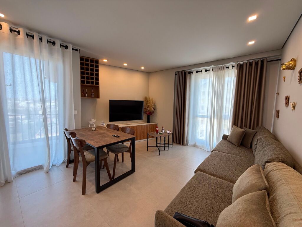 SHITET APARTAMENT 2+1+2 + GARAZHD 📍 Ali Demi | Pranë Kompleksit Mangalem 21 (Pallati 2T)