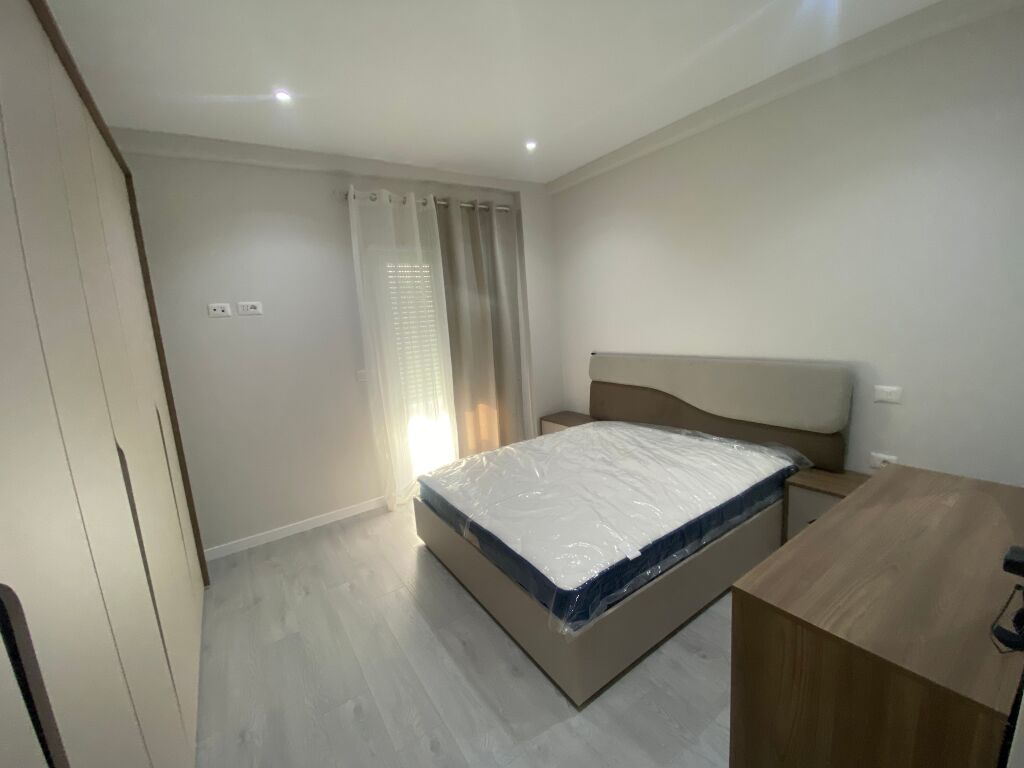 Apartament 2+1 per qera Kodra e Priftit !