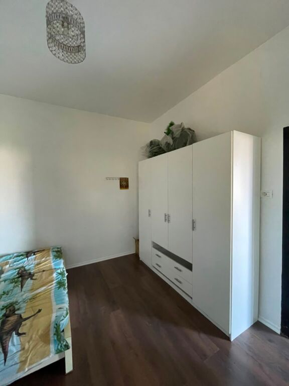 🏡 JEPET ME QIRA 1+1 – YZBERISHT