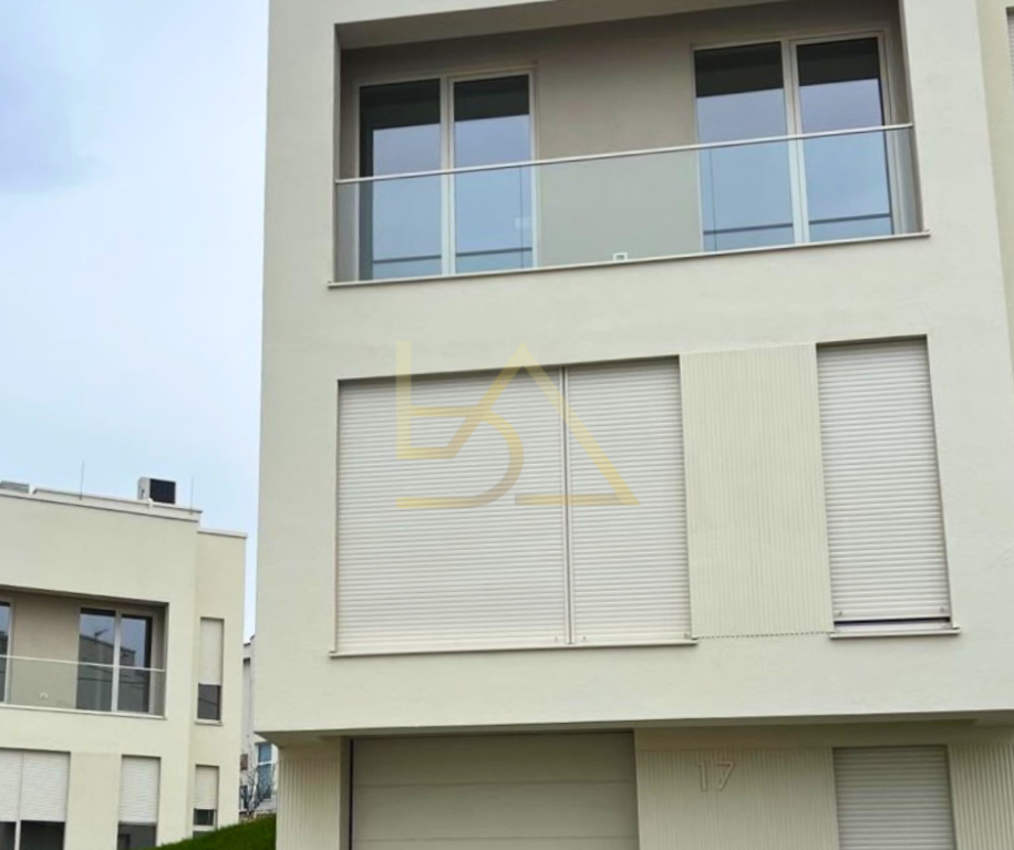 JEPET ME QIRA VILË – REZIDENCA ABA, TIRANË