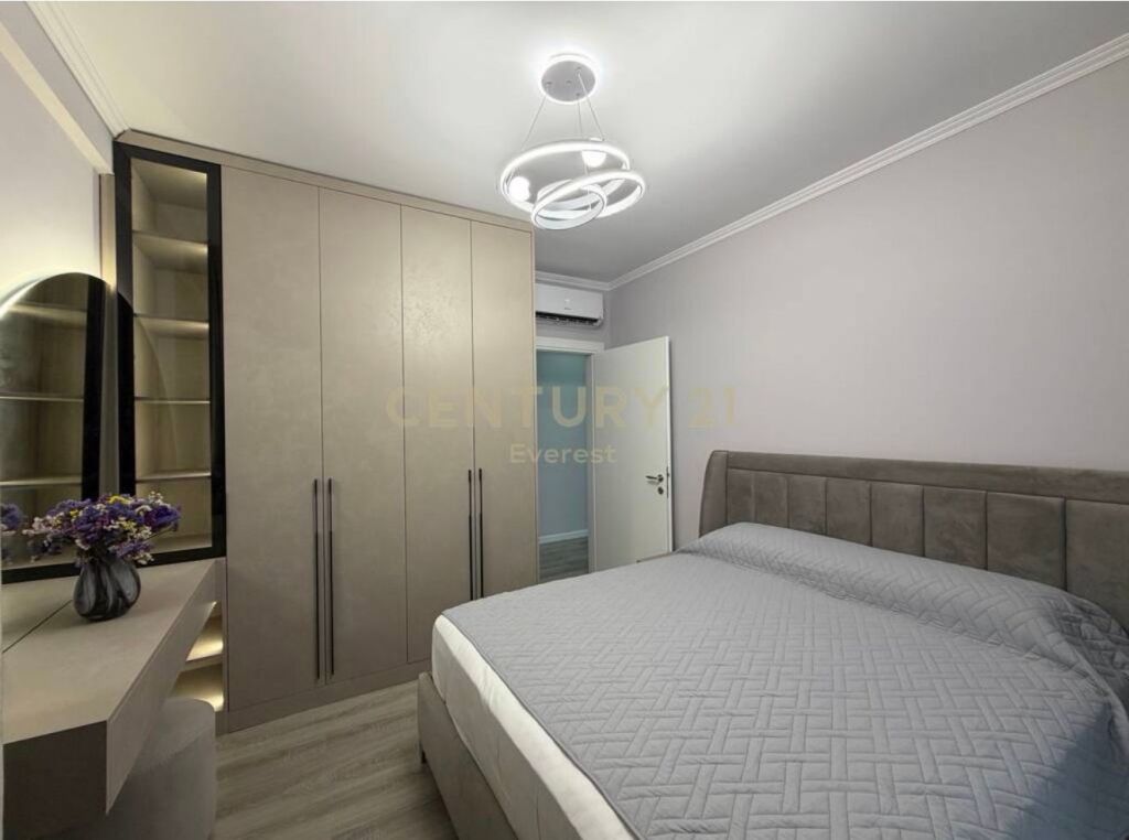 RRUGA DRITAN HOXHA , APARTAMENT 2+1 PER QIRA !