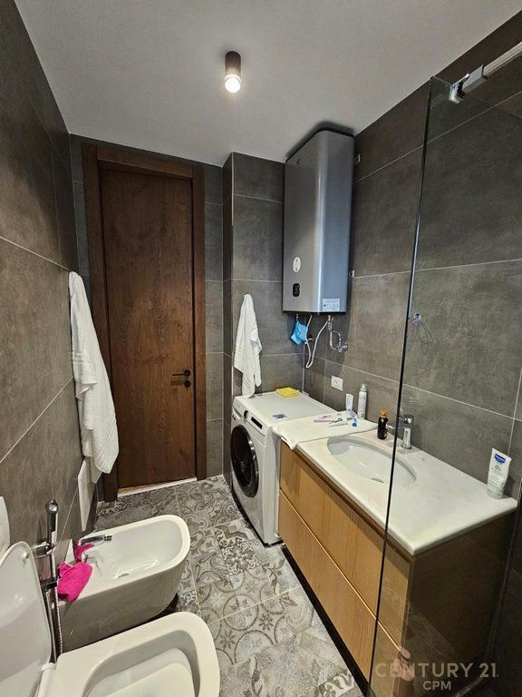 NE SHITJE APARTAMENT 1+1, DHERMI