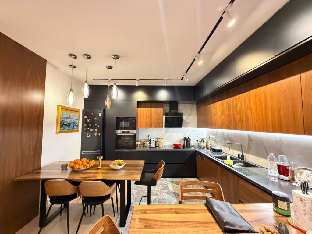 Vendita | Dupleks 2 + 1 + 2 | Kodra e Diellit 2 | 310000 €