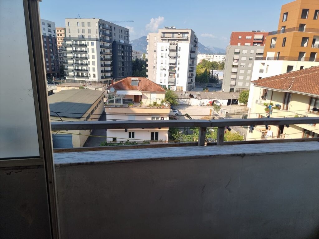 Apartment 2+1 Opposite the Lady of the Good Council university