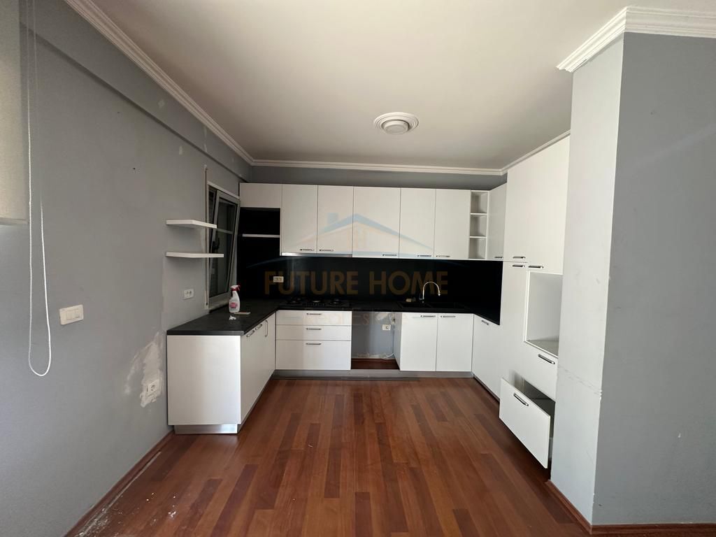 Affitto, Appartamento 3+1+2, 5 Maji