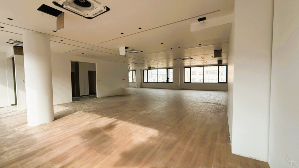 🏢Affittasi 571 m² ufficio presso il Complesso Delijorgji🔥