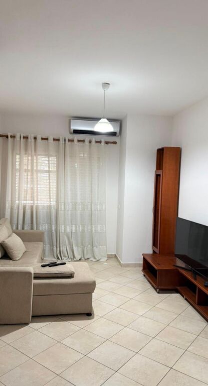 Yzberisht 2+1 Apartment for rent