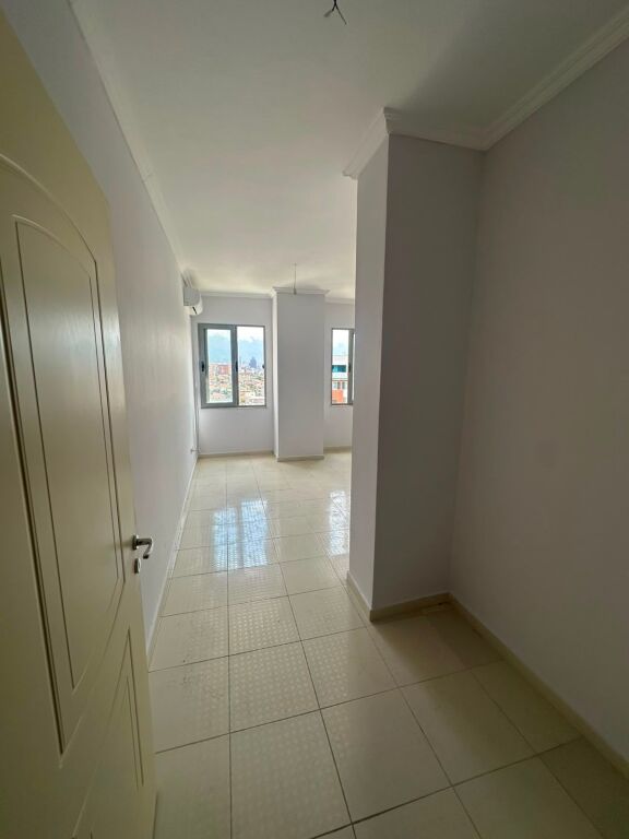 Apartament ne shitje 1+1 Yzberisht