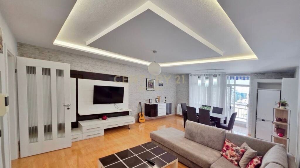 🏡 JEPET ME QIRA | ISH-EKSPOZITA, BUZË UNAZËS