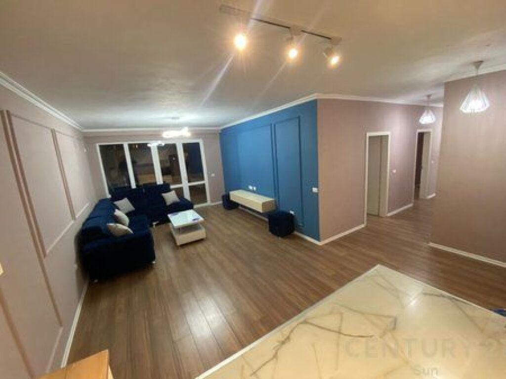 APARTAMENT ME QERA 2+1 DON DOSKO!