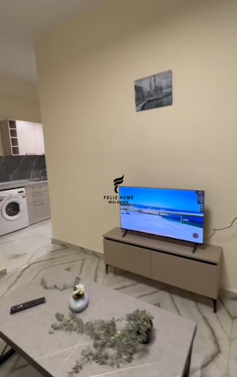 APARTAMENT ME QERA 1+1 ALI DEMI 40.000 LEKE FH-89561