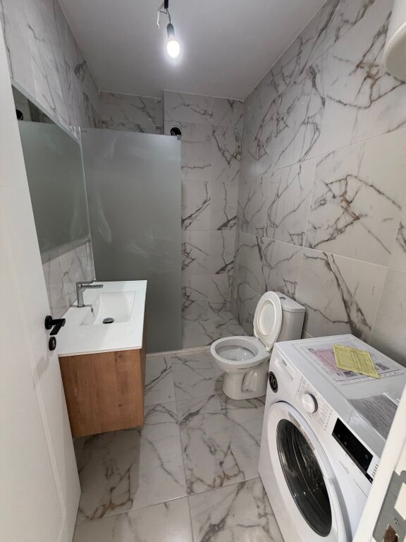 Appartamento 1+1 in affitto a Golem con vista mare