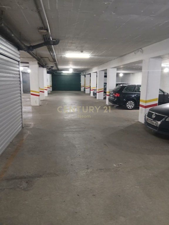 🚗 SHITET GARAZH 80M2 – RRUGA E BOGDANËVE AFËR QENDRËS 140,000 €