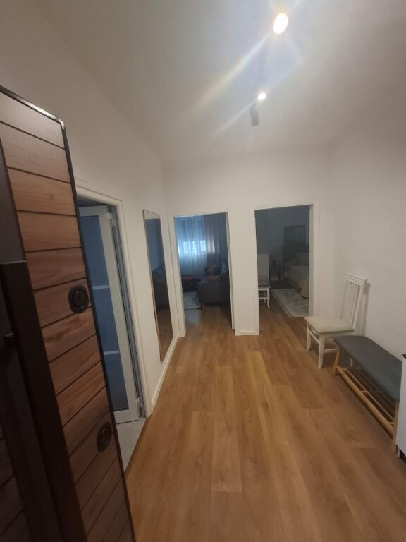 SHITET APARTAMENT 1+1 – RRUGA FERIT XHAJKO (ISH RESTORANT DURRËSI)