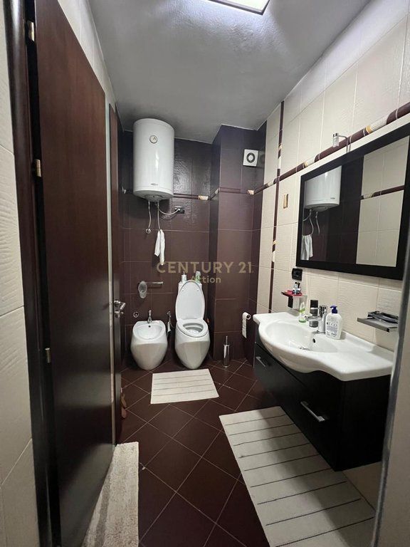 Apartament 2+2 Për Shitje në Rrugën Siri Kodra, Tiranë - 295,000€ | 108 m² 295,000 € 29,000,000 Lekë