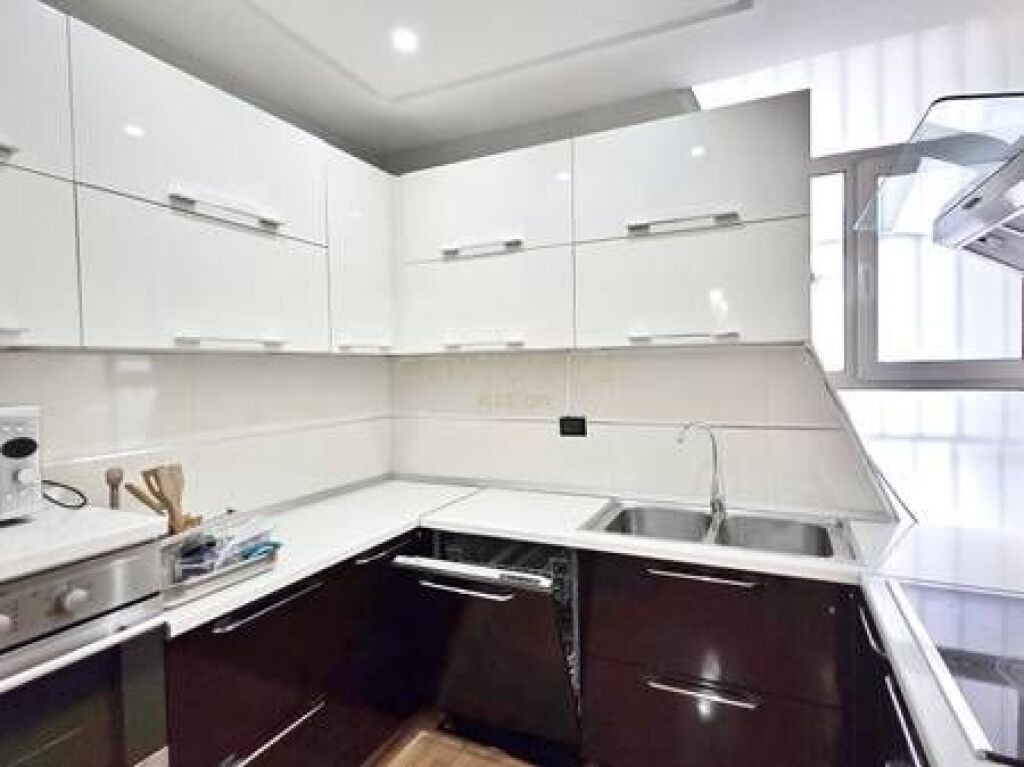 🏡 JEPET ME QIRA | ISH-EKSPOZITA, BUZË UNAZËS