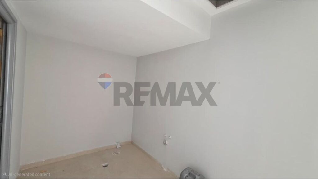 🏢 DYQAN ME QIRA – PRANË KRYQIT TË KUQ, VLORË