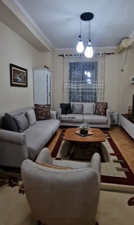 APARTAMENT ME QERA 2+1 SHALLVARET 80.000 LEKE FH-89636