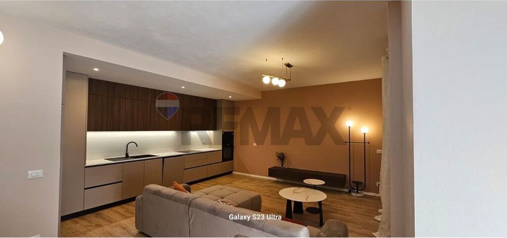 Appartamento - In Affitto - Univers City, Tirana(ID: 530361016-293)