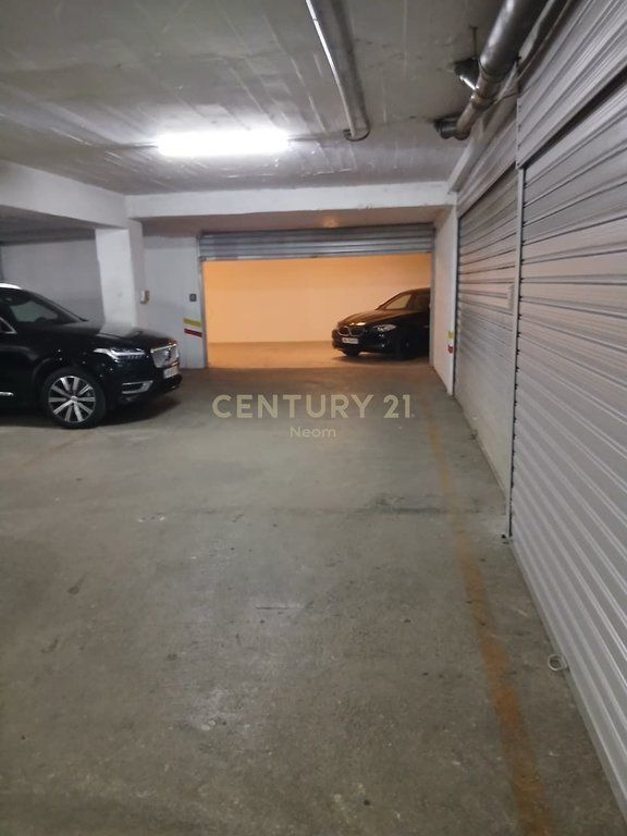 🚗 SHITET GARAZH 80M2 – RRUGA E BOGDANËVE AFËR QENDRËS 140,000 €